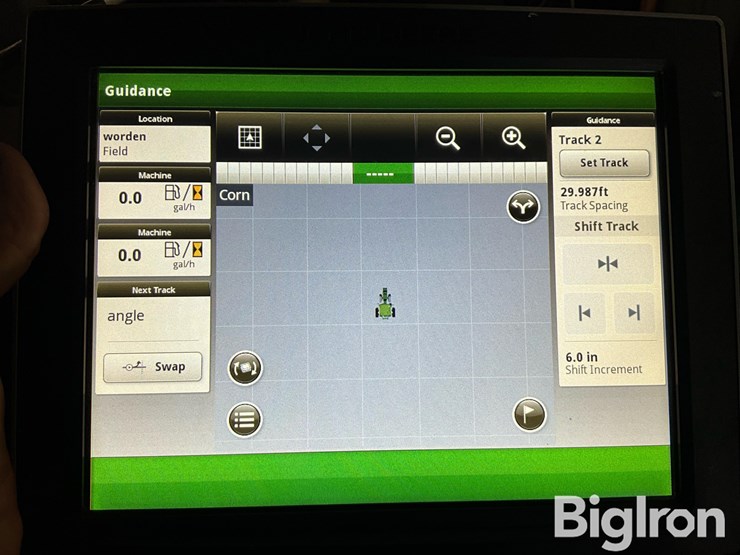 john-deere-autotrac-cab-monitor-extended-display-image-15