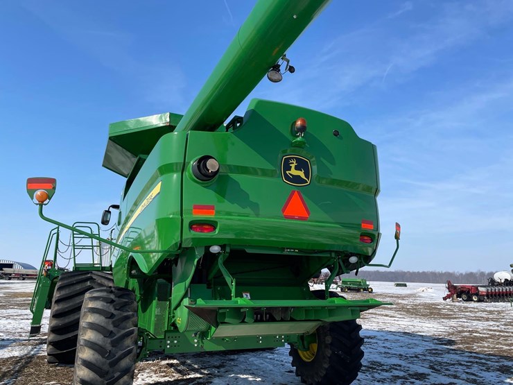 2013-john-deere-660-image-10