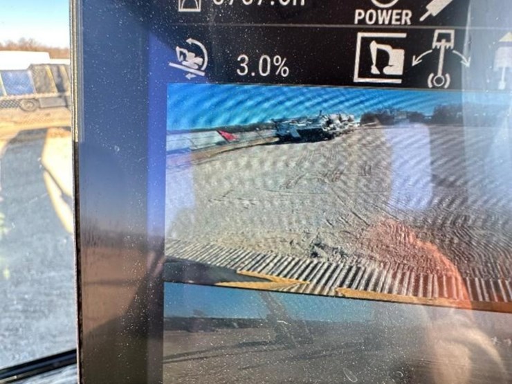 2019-caterpillar-320-image-25