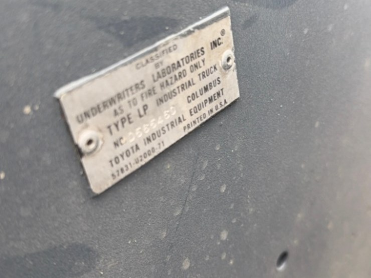 toyota-d565460-forklift,-7709hrs,-lpg,-3-stage-mast,-42"-forks,-solid-wheels-image-20