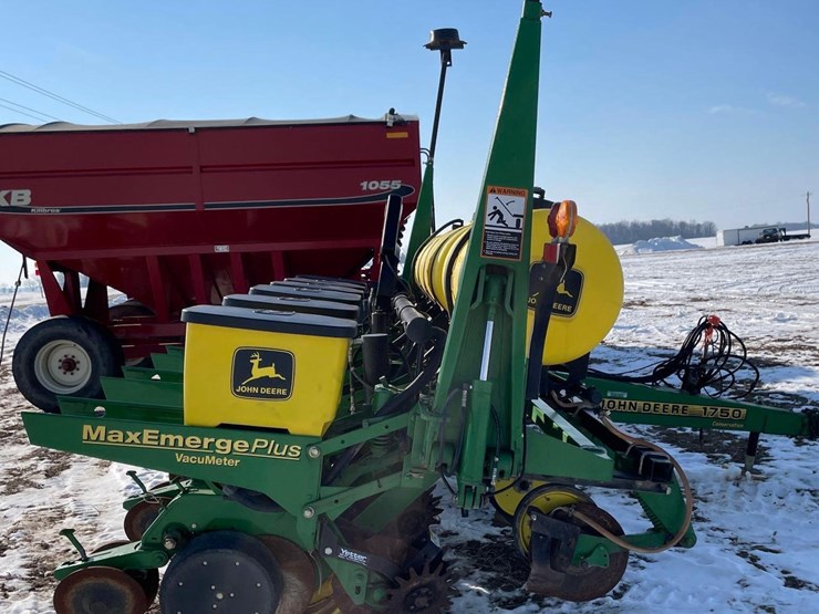 1997-john-deere-1750-image-10