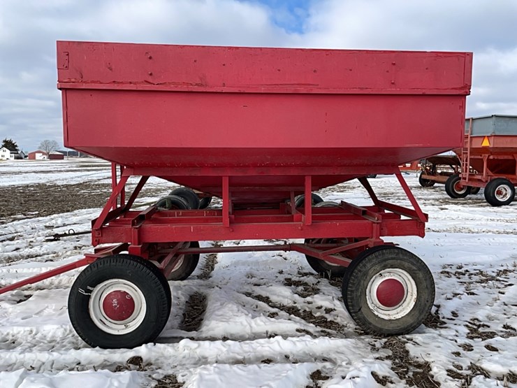 tag-#200,-killbros-100-bu-gravity-wagon-w/gear-image-4