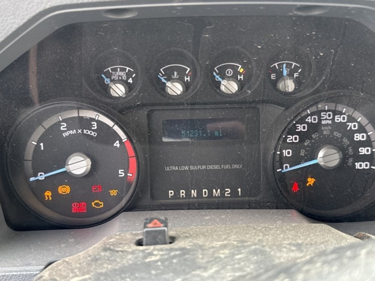 2016-ford-f550-image-29