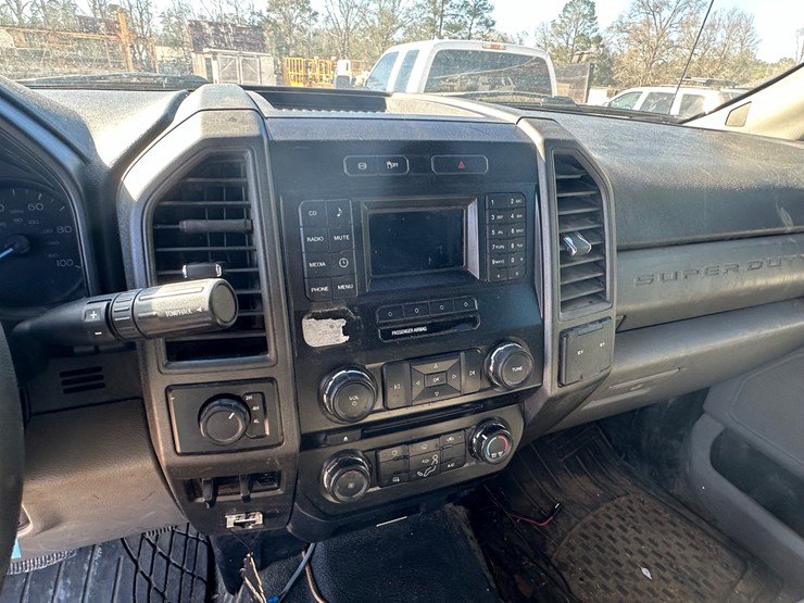 2007-ford-f350-image-35