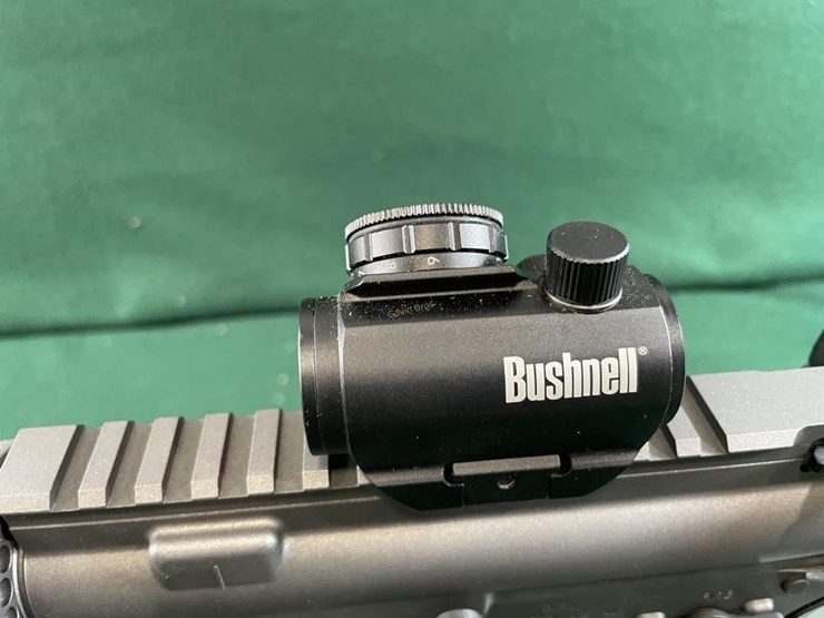 bushmaster-mdl.xm15-e2s-5.56-nato-rifle-image-12