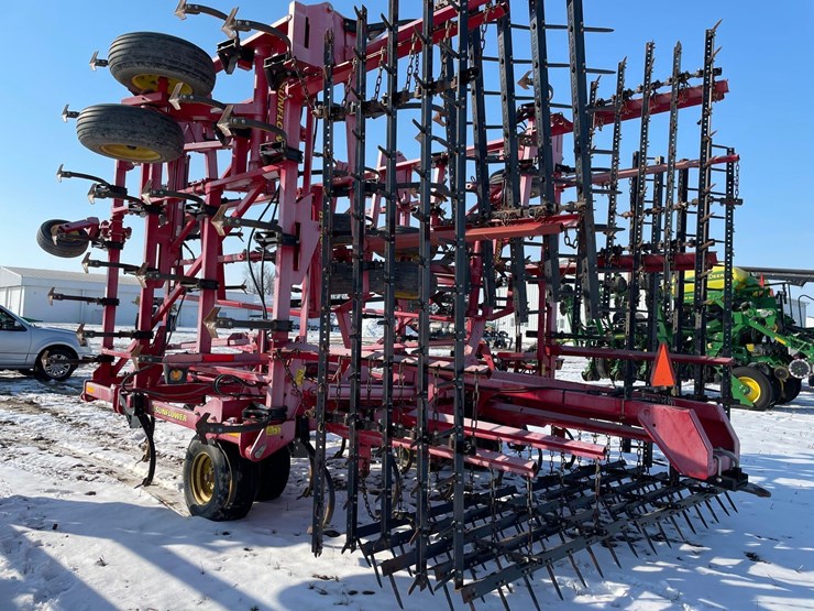 tag-#-,-52'-sunflower-5055-field-cultivator-image-6