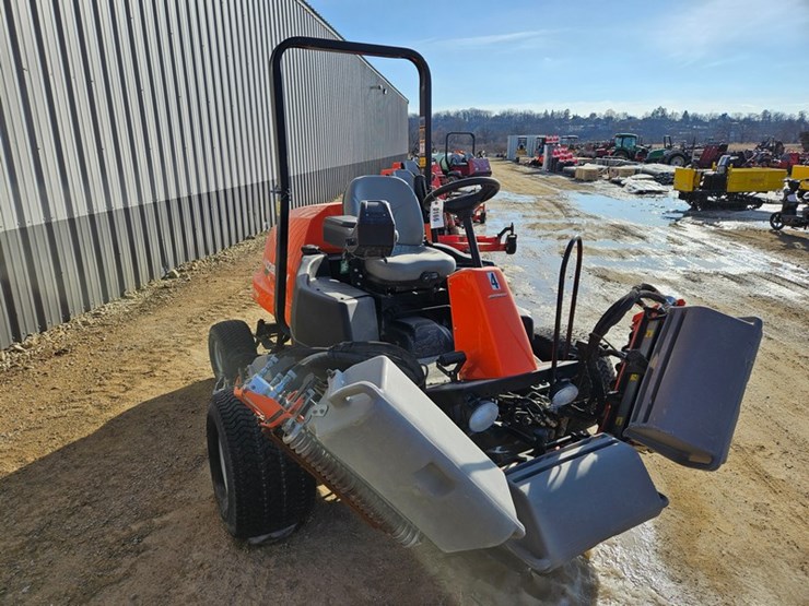 #166-•-jacobsen-lf550-fairway-mower-image-7