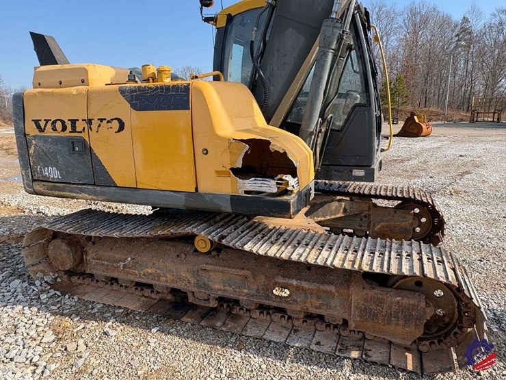 2012-volvo-ec140dl-image-40