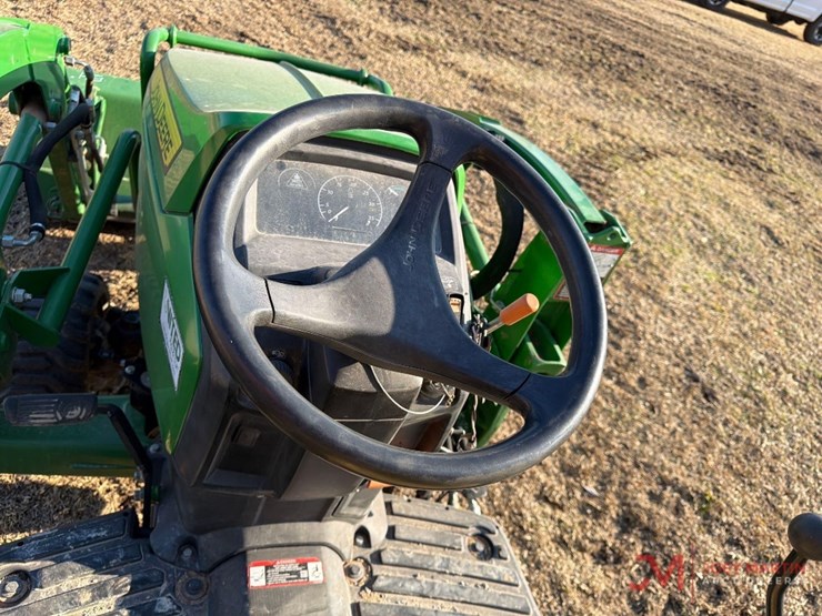 john-deere-1023e-image-14