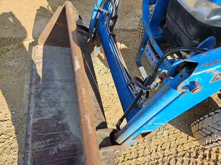 #165-•-new-holland-1630t-tractor-&-7308-loader-image-9