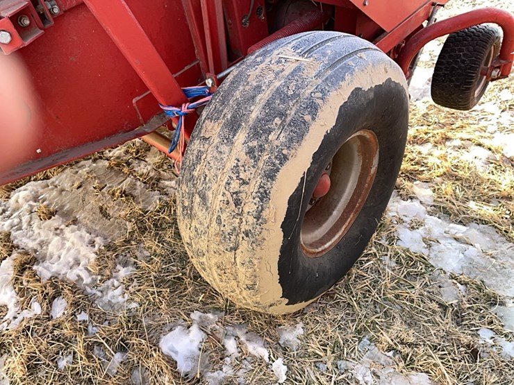 tag-#454,-case-rs551-round-baler-image-9