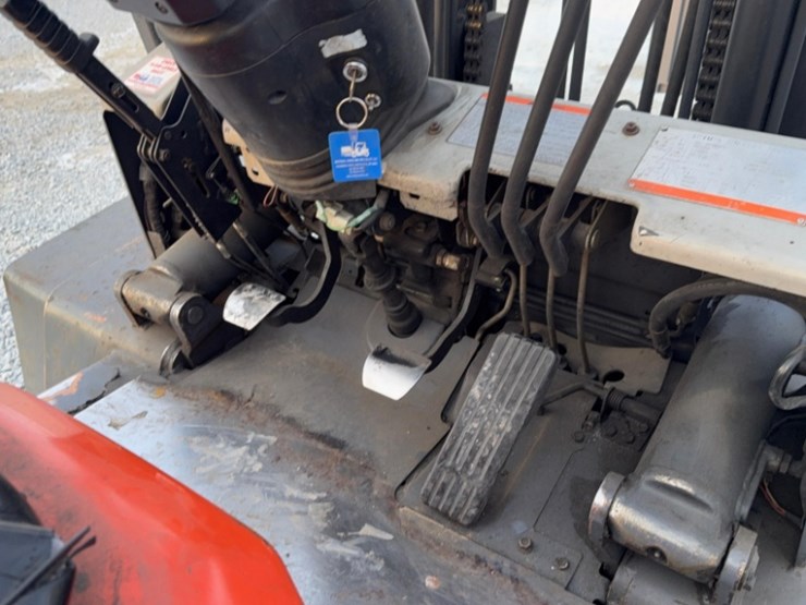 toyota-forklift-model-025fgu35,-sn#70068,-14,229-hrs,-2-stage-mast,-dual-front-wheels,-8,000-lbs-cap-image-12