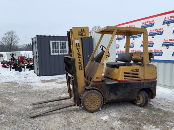 hyster-model-80,-sn#-255464-fork-lift,-lp-cushion-tire-3-mast-42"-forks-9550lb-cap-2082hrs-image-1