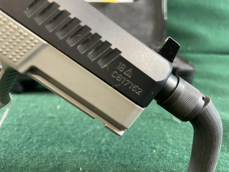 cz-mdl.p-10-9mm-pistol-image-4