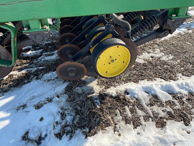 1998-john-deere-750-image-11