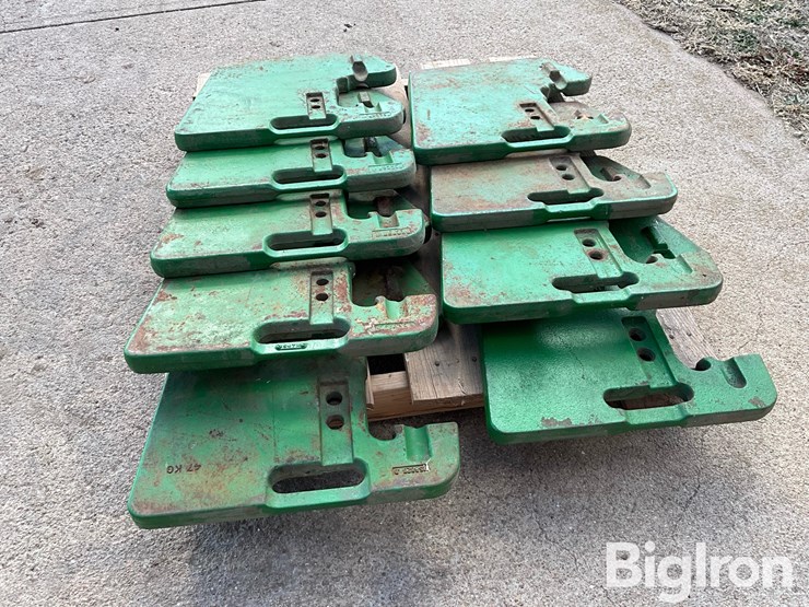 john-deere-tractor-suitcase-weights-image-6