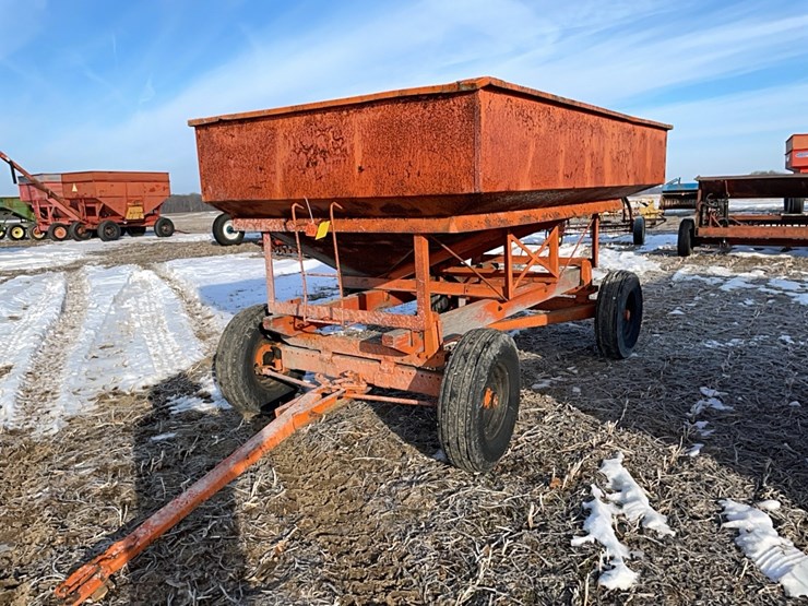 tag-#479,-85-bu-gravity-wagon-w/gear-image-1