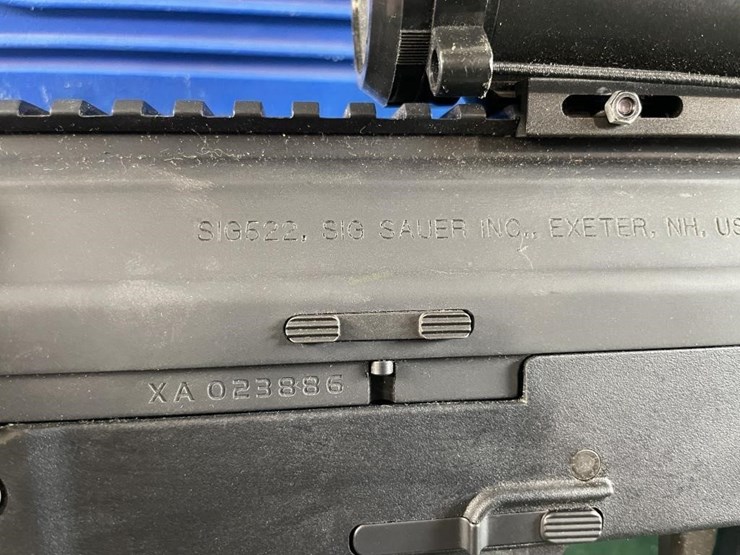 sig-sauer-mdl.sig522-22lr-rifle-image-12