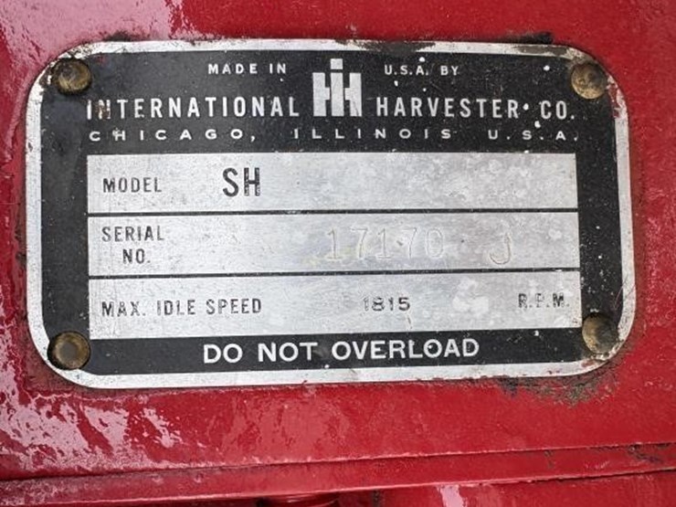 farmall-super-h-tractor-image-3