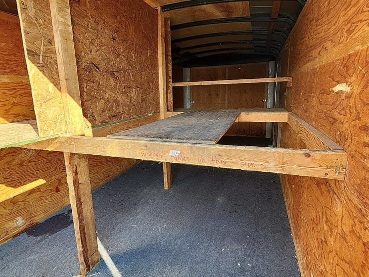 united-enclosed-trailer-w-wooden-racking-inside,-tandem-axle,-swing-doors,-side-door,-16'-image-4