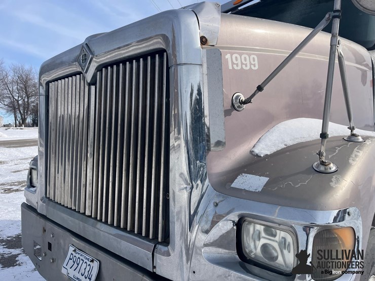 2004-international-9900i-image-11