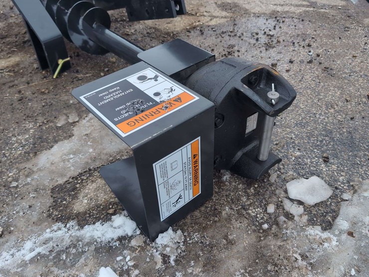 (1)-wolverine-3-point-pto-auger-with-pto-shaft-dm1-66-43h-image-3