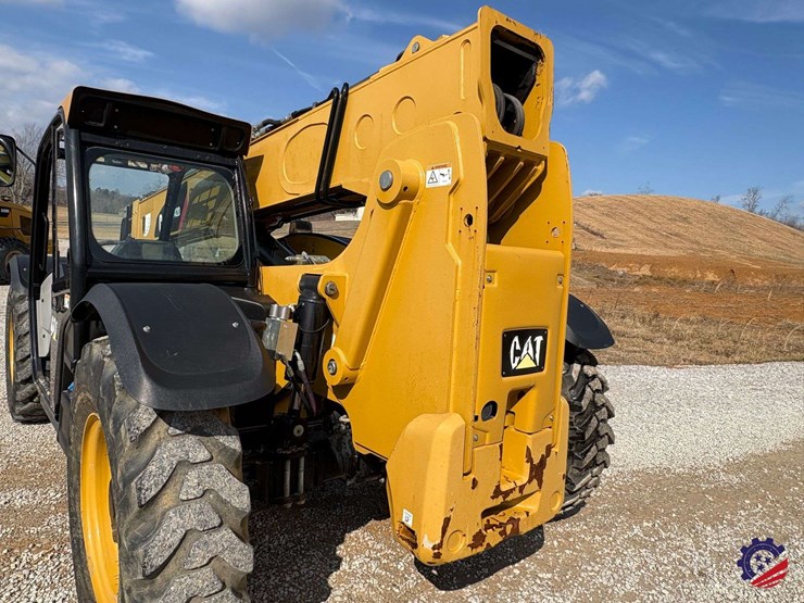 2019-caterpillar-tl642d-image-37