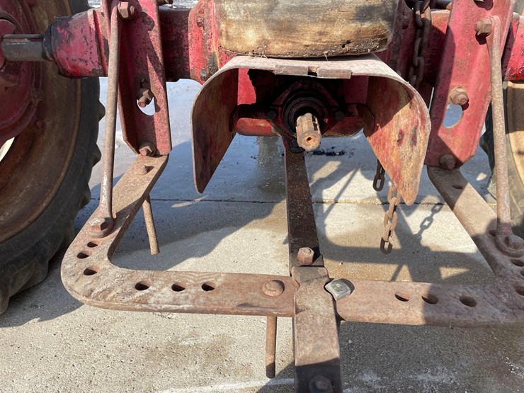 tag-#291,-1949-farmall-h-gas-tractor-image-9