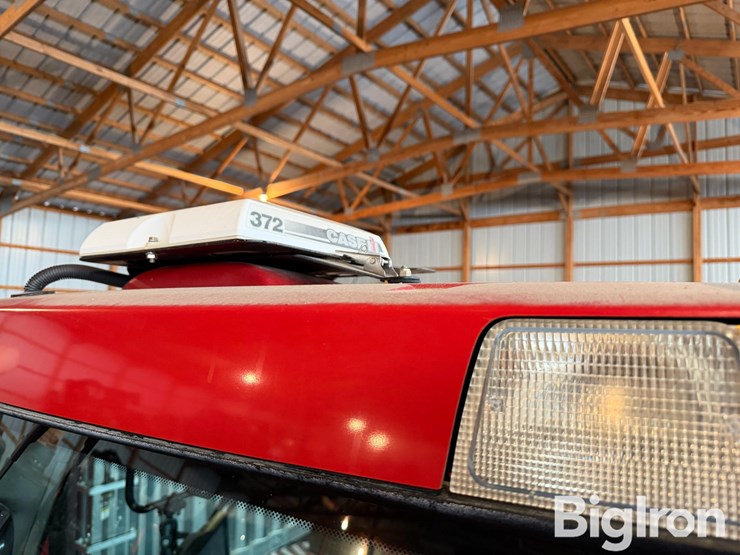 2010-case-ih-magnum-305-image-12