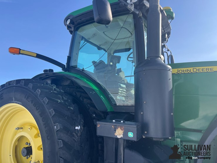 2012-john-deere-8310r-image-18