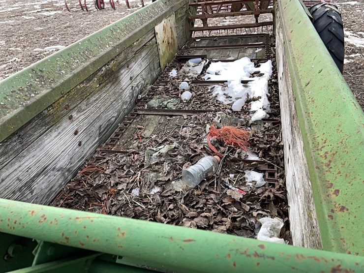 tag-#214,-ni-manure-spreader-image-11
