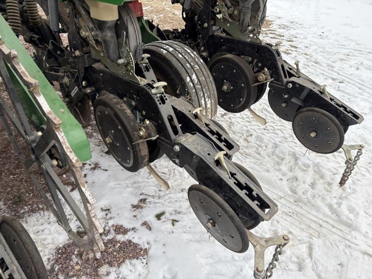 great-plains-yp425a-image-7