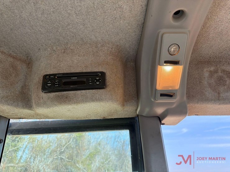 2006-volvo-g946-image-28