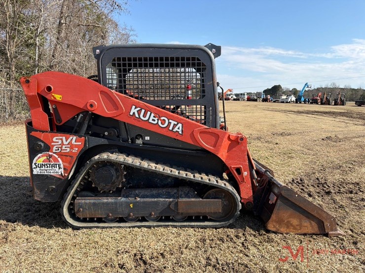 2020-kubota-svl65-2-image-2