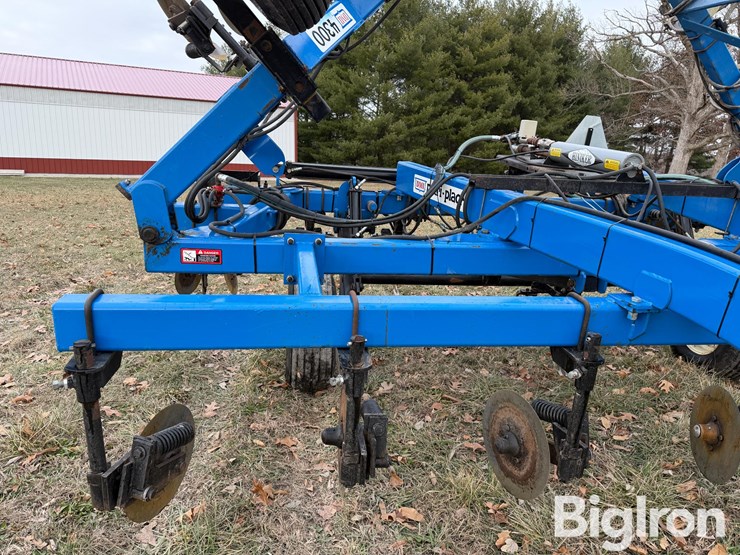 2004-dmi-4300-image-11