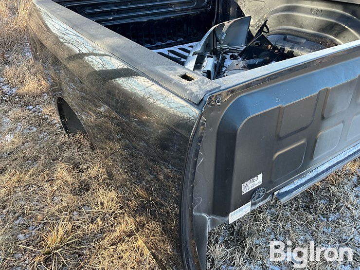 2016-ram-2500-hd-image-16