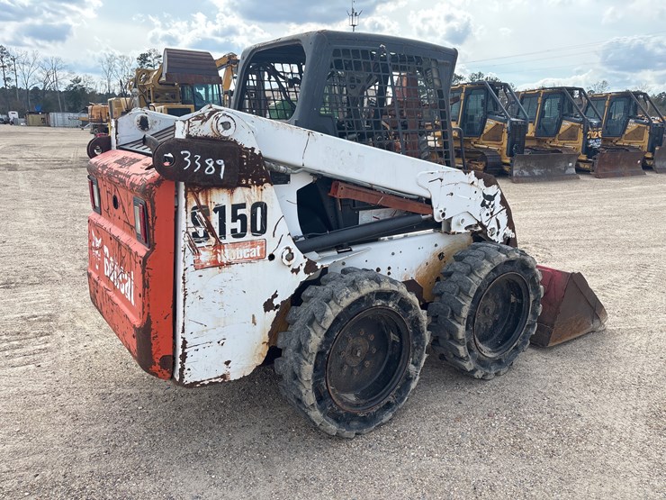 2009-bobcat-s150-image-3