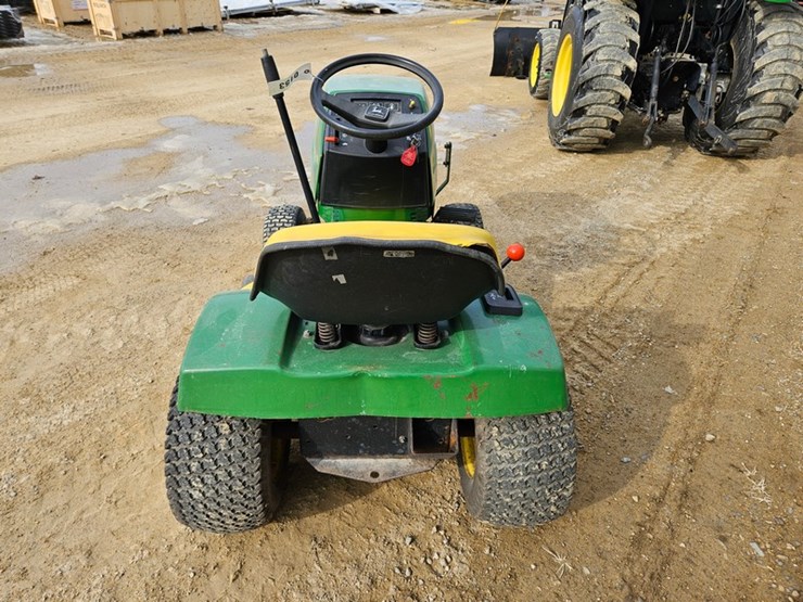 john-deere-185-image-25