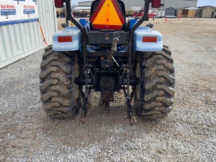 new-holland-7308-image-19