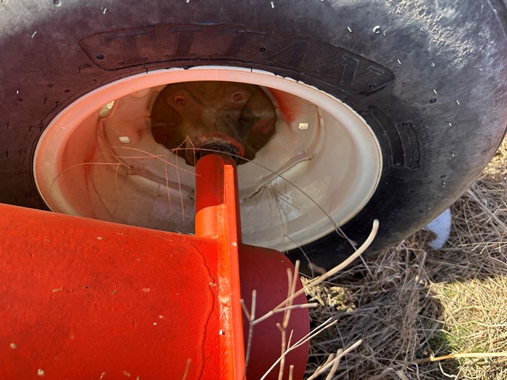 fair-oaks-18x52-image-8