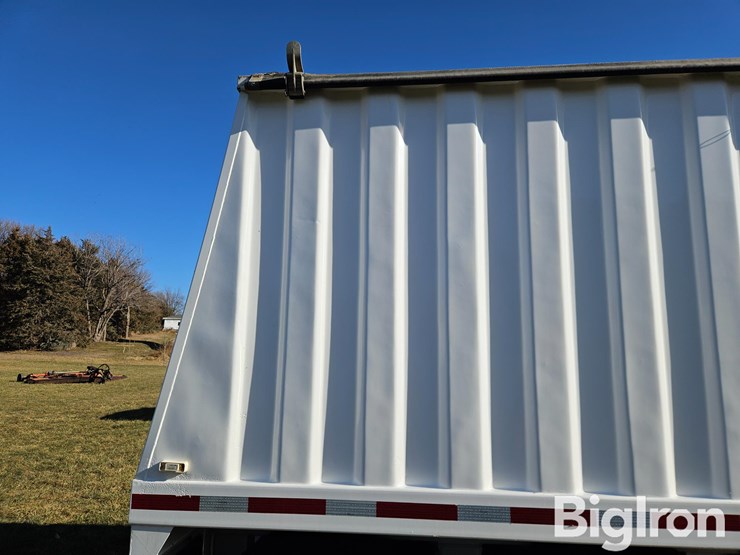 2007-jet-42-image-11