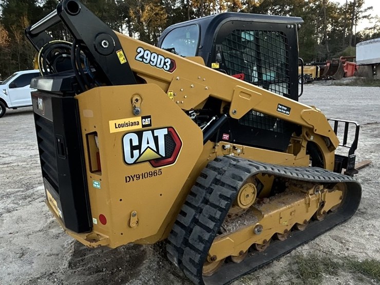 2023-caterpillar-299d3-image-8