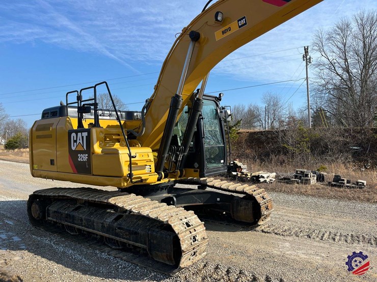 2018-caterpillar-326fl-image-35