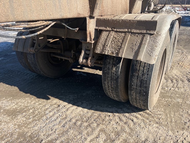 #4861-•-manure-tanker-image-16