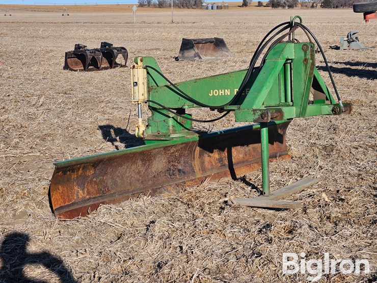 john-deere-155-image-3