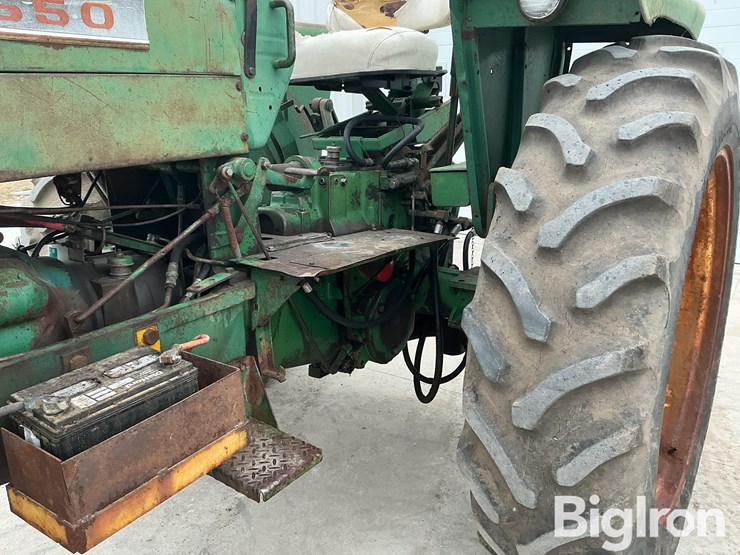 1965-oliver-1650-image-17