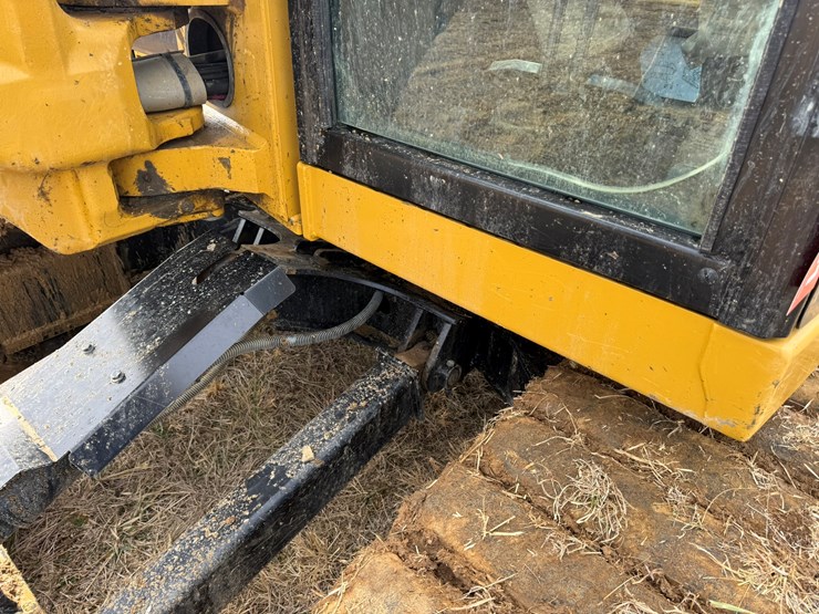 2024-caterpillar-308cr-image-56