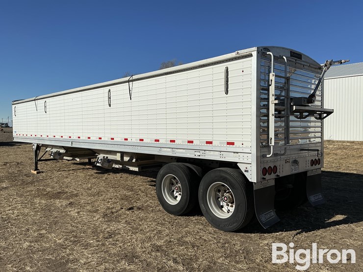 2015-stoughton-ahv-421t-ar-a-image-7