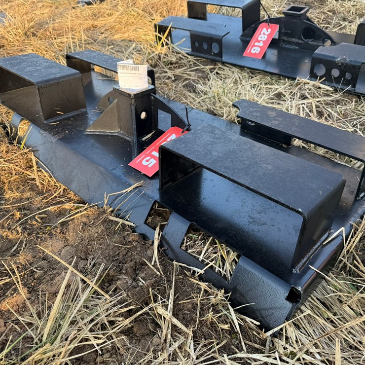 #2815 • Unused Skid Steer Trailer Mover
