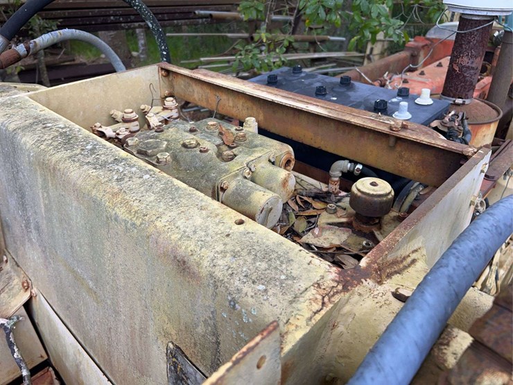 allis-chalmers-diesel-wheel-loader-image-21